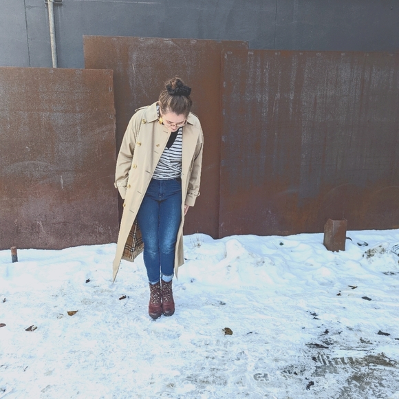 Meet your Posher, Kate - Picture 1 of 1